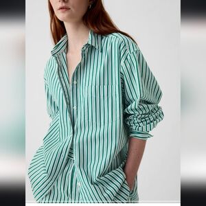 GAP Green and White Striped Shirt